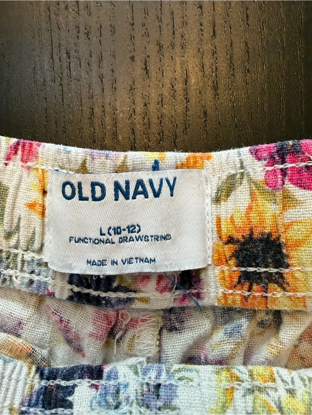 Old Navy Floral Elastic-Waist Lounge Shorts - White with Yellow, Pink, Purple